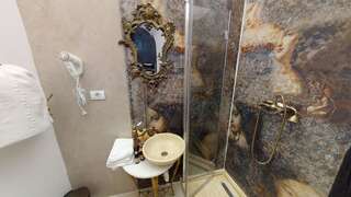 Отель Conacul Coroanei Luxury Boutique Hotel Бухарест Номер Делюкс-2