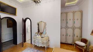 Отель Conacul Coroanei Luxury Boutique Hotel Бухарест Номер Делюкс-15